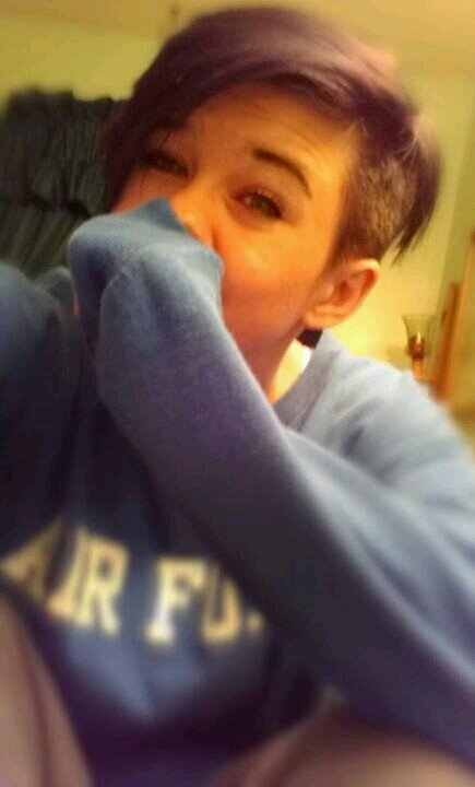 charmander_1994's profile picture. 