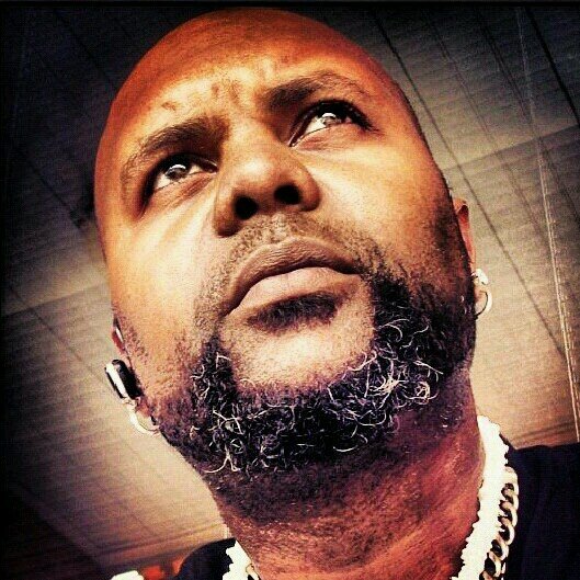 EJCreativ1's profile picture. 