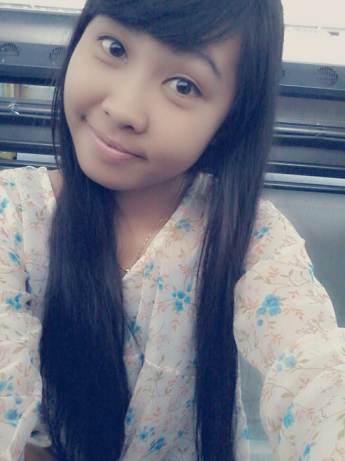 thitapratama's profile picture. 