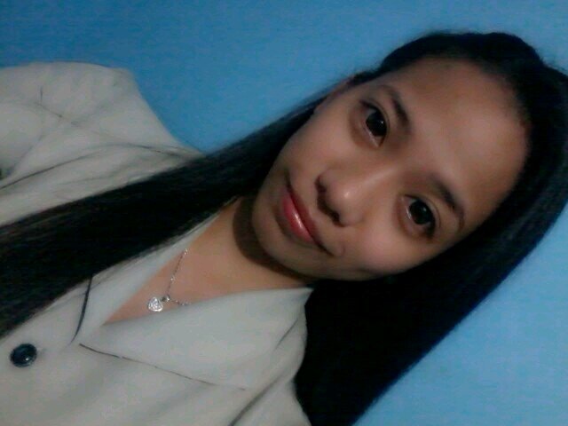 I have a simple philosophy: Fill what's empty. Empty what's full. Scratch where it itches.

judge me well:)