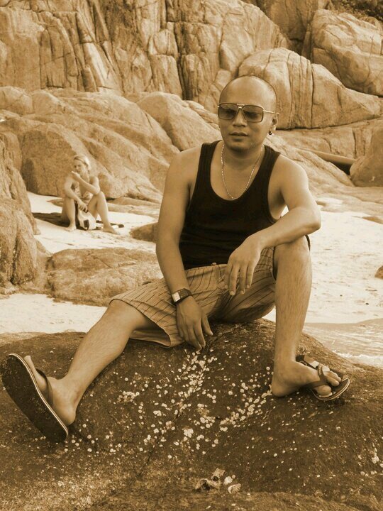 HafizAswad's profile picture. A silent person make a silent move with a silent plan.