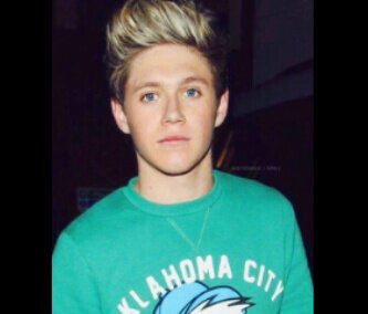 My name is malika,i'm 10 years old!i'm directioners and niallers 4 ever, i love Niall Horan and One Direction!I'm always Support 1D! ♥i'm miss Horan!♥ALLAH SWT♥
