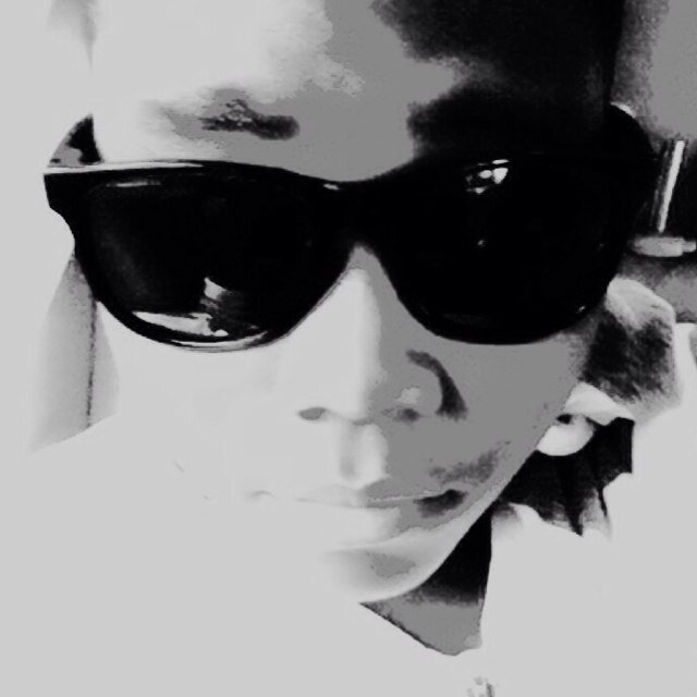 Jared_Lovato's profile picture. A guy who loves mochi... Yeah im jared but you can call me MIKELL

And while your on my page follow me