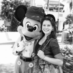 Dancer at the happiest place on earth, and obsessed with my cat and pup. xo