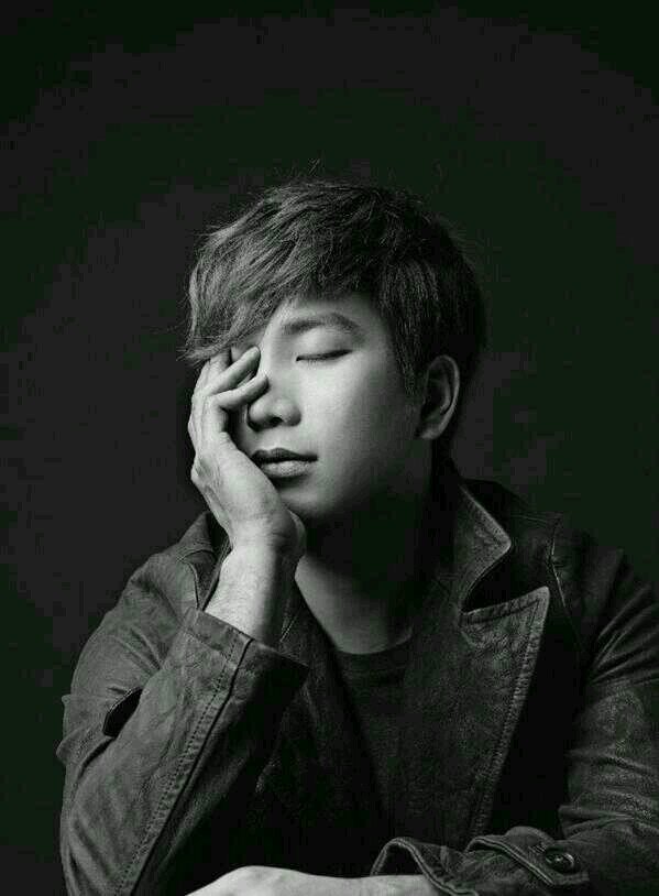 [871106] MBLAQ 메인보컬 지오bot 입니다                                         I'm not real G.O Real G.O's account is (@MBLAQGO)