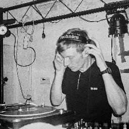 Brussels based DJ. Co-runs Rainy Dayz Radio and Beyond night @ club Fuse.