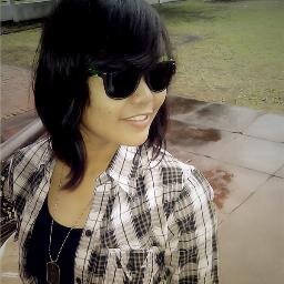 cewe manis+imut+lucu+ceria = vhylla