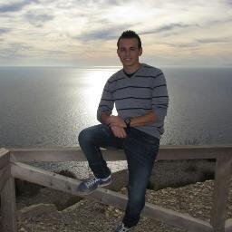 Javinamel's profile picture. Vive a tu manera, pero alcanza los objetivos que te marcaste en el comienzo para obtener un buen final :)