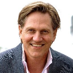 Author 'Kingdom by the Sea, a celebration of Dutch cultural heritage', world traveler, story teller, collector of urban legends and other true stories.