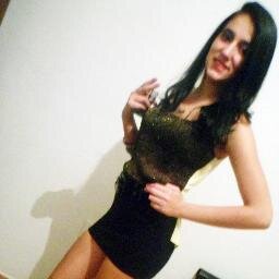 Solteira,15 anos hehe