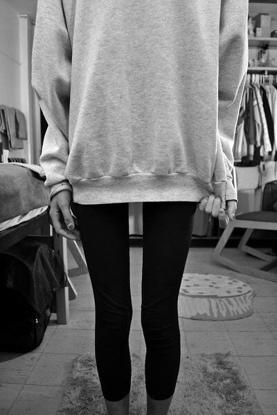 17 years old, 5'3, GW1: 95lbs GW2: 85lbs UGW: 79lbs CW: 90lbs  instagram: sadxfce
