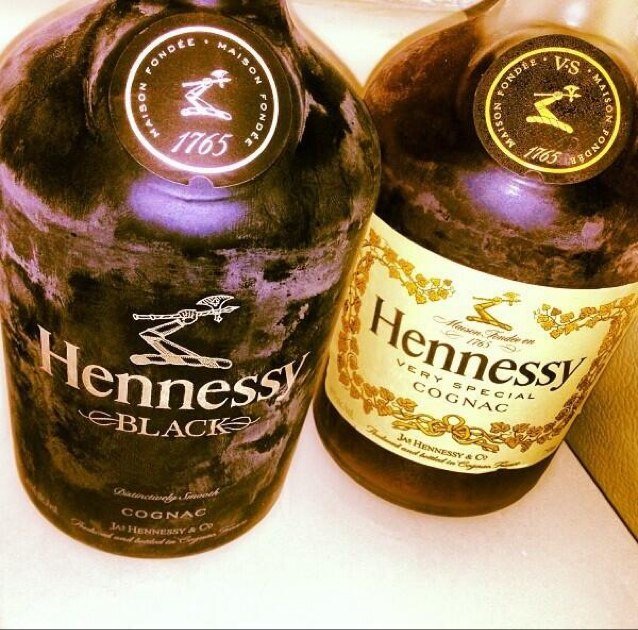 chrisandong7's profile picture. I love 2 get high on weed fuck the law