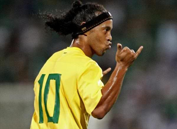 Club de Seguidores de Ronaldo de Assis ''Ronaldinho'' Gran Maestro del fútbol;e' inspiración para los Futbolistas.