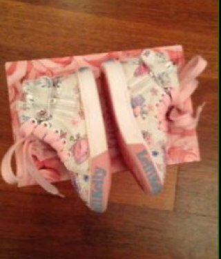 A growing daily Ebay business selling preloved childrens clothes, shoes and toys http://t.co/VafRjEgrLK