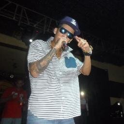 Pra sempre vou te ama meu perfeito (Léo) . Fã clube feito dia 23/09/13 e oficializado as 7 horas e 56 minutos no dia 28 de Outubro de 2013.   :')