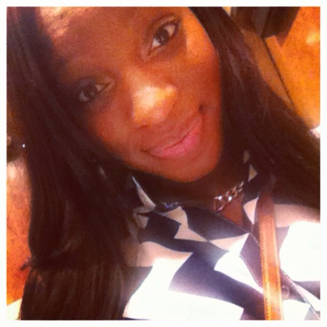 Who does this anymore ? Just hit the FOLLOW button :) #Instagram : _CoCoJaye ❤