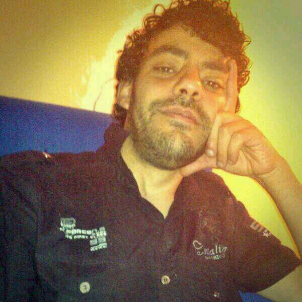 SIGUEME Y TE SIGO,FOLLOW ME AND I FOLLOW YOU AND YOUR FRIENDS THE MORE BETTER NOT EVEN THINK?