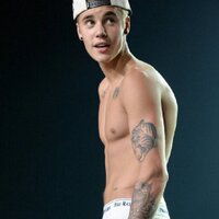 justinmademedothis (@awesomeisjb) 's Twitter Profile