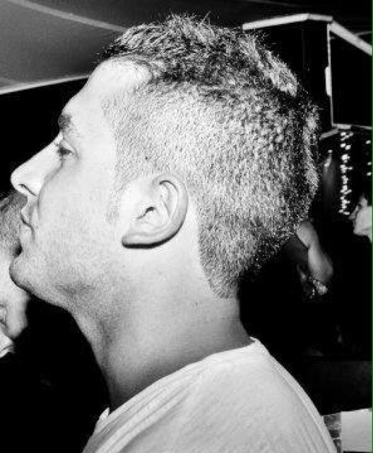 urban_outfit's profile picture. Moda, cibo, design, arredo, fotografia, musica,calcio. tennis le mie passioni.