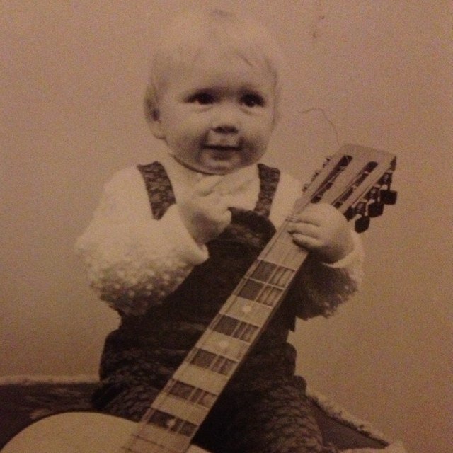 Anaesthetist, educationalist, rock god. England cricket and Liverpool FC fan. Don't take this too seriously.