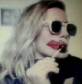 free follow bcs im fab. u r fab too and ily bye