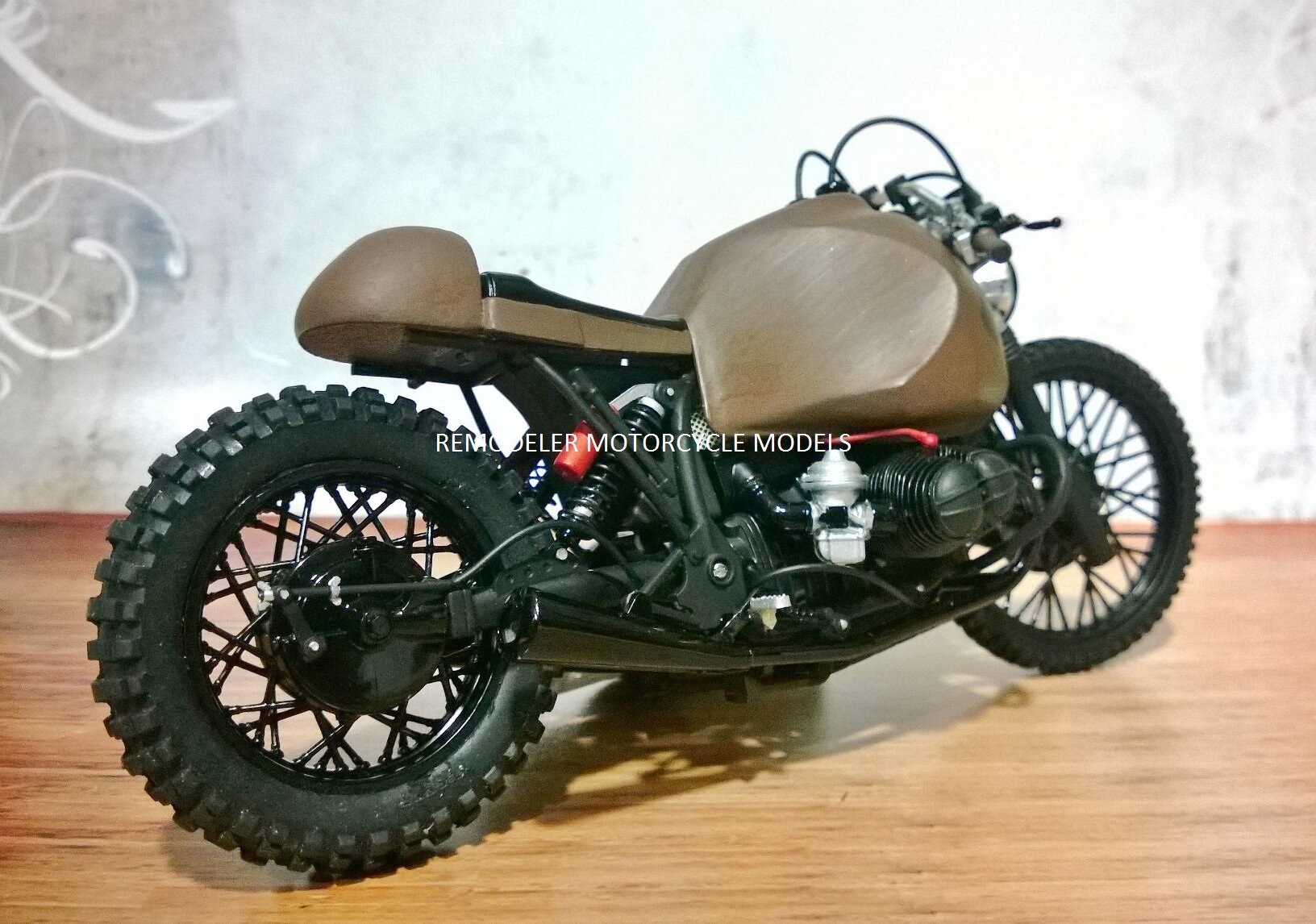 Maquetas de motos , escala 1:9-1:12 , remodeladas, reconvertidas, reestructuradas a conceptos CUSTOM , STREET TRACKER, BOBBER y CAFE RACER