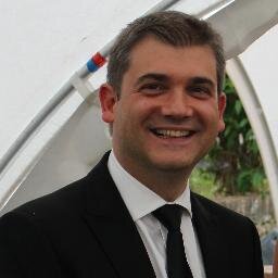 Interested in the finance industry, rugby and fine food.  IBMer.  Husband and father.  Views are my own