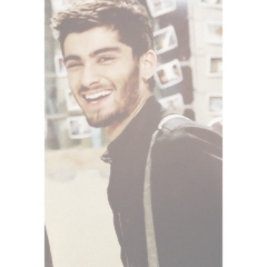 @zaynmalik if you see this please follow me on @itshoransoul you'll make me the happiest girl ever. You can also laugh of me because of my reaction. I love you