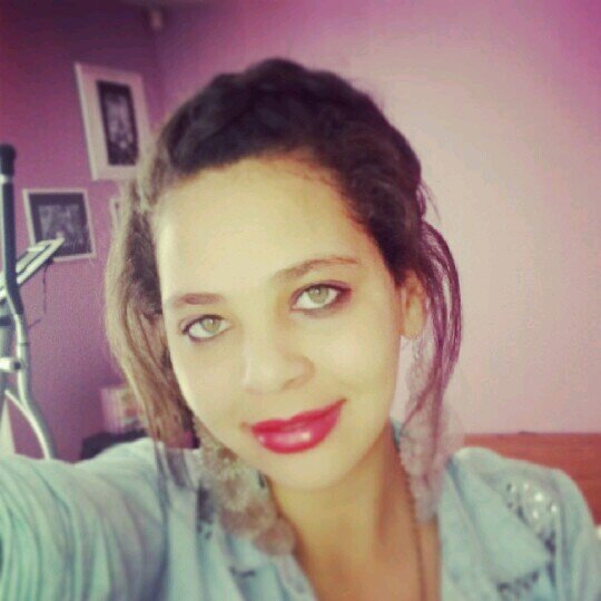 Follow back☺|| bbm pin: 7ABDBB34:)♥\\ #staystrong:)♥|| Demi Lovato♥:)|| baking:)|| smile:)||God first bro....♥