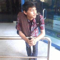 Follow aja dulu masalah di PHPin urusan belakangan. Sorry tweet nya garing, kalau mau basah ketemu aja langsung