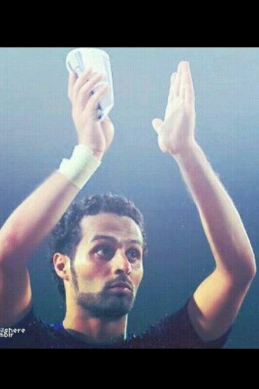 اسعدتك بفولو ؟ انت بعد أسعدني بفولو هنا @_nos88 سويت ؟ جعلك بالجنه يارب