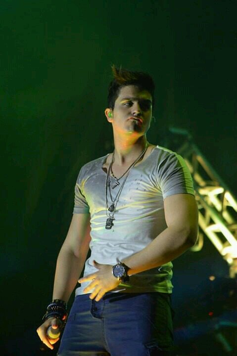 Nem que seja além dessa vida eu vou estar,
te esperando ♥ @luansantana 
SINCE: 29/06/11 
Seguido por: @AJ__26 dia: 22/02/13