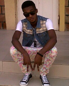 fakisolomun's profile picture. Simple,honest,hate lies,not dat tall