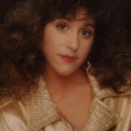 ☆~San Diego Native~☆est.1970~☆ 
    ♡♡To know me is to love me. ♡♡