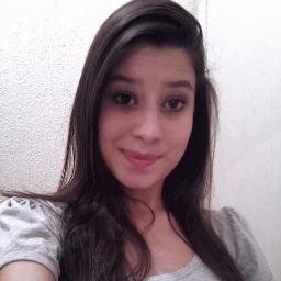 Jesus me conquistou, mudou a minha vida, me chama que eu vou, pular de alegria ♪