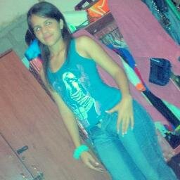 18_ Udista, Estudiosa y pok odiosa.