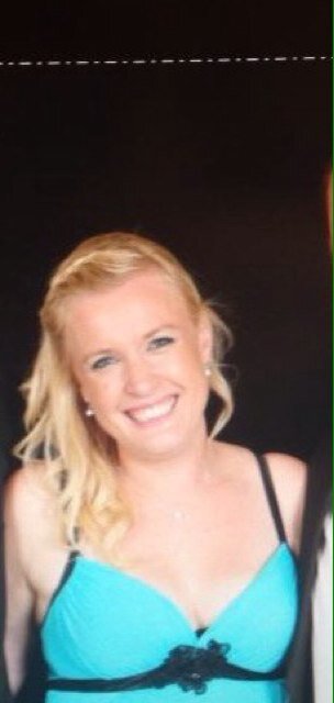 Tinaunderwood85's profile picture. work in a school i love it have amazing family and a great set of mates life is good!