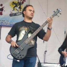 fernandopiedrah's profile picture. Tecnologo en Audio, Productor musical, Productor Multimedia, padre de Sara, esposo de Janneth, bajista y buen lector.