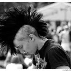 gosto de simple plan e muito legal
sou astronaut e sou fan de rock gosto de punk
e quero ser cantor de punk rock