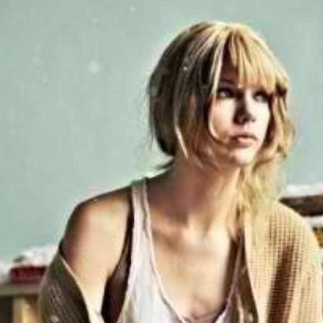 taylor is perfect bye.