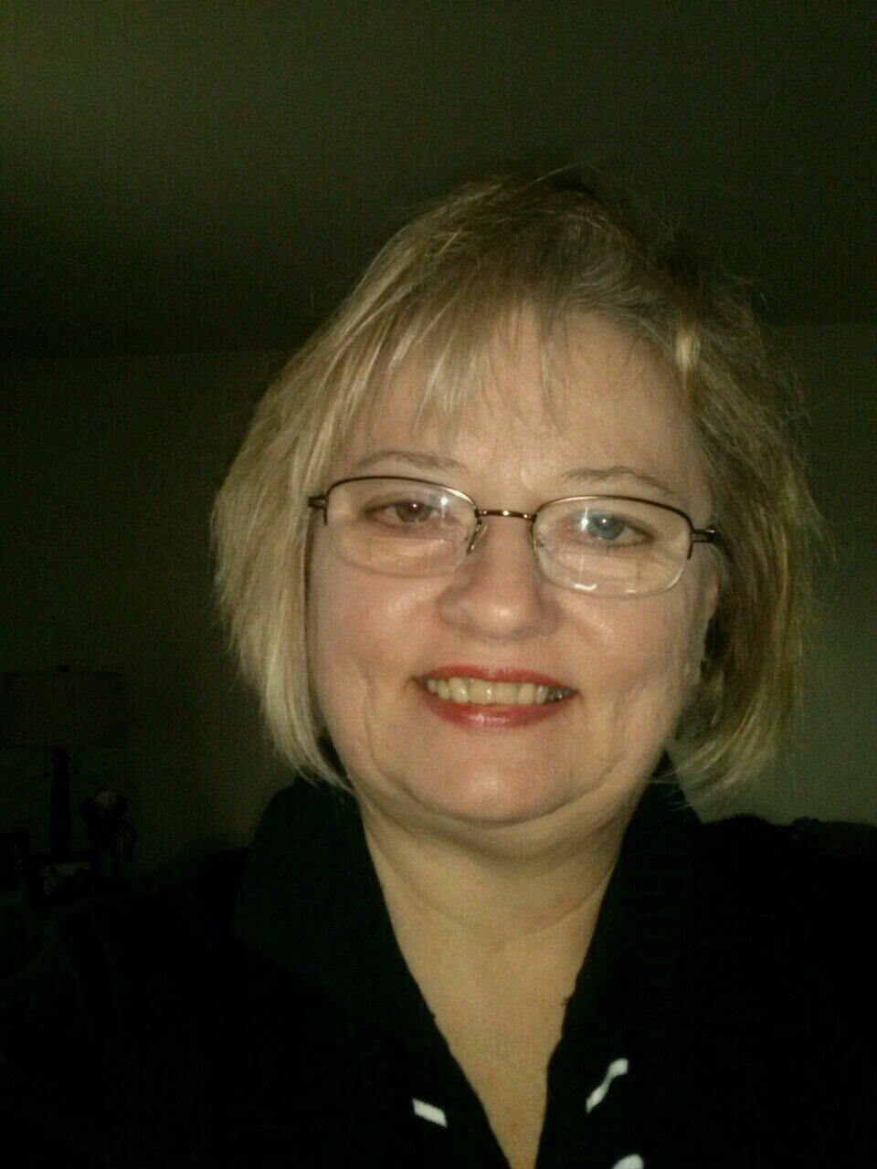 oster1214's profile picture. My favorite seasons are Spring & Fall.Enjoy gardening,walks, music, birdwatching, Gulf of Mexico