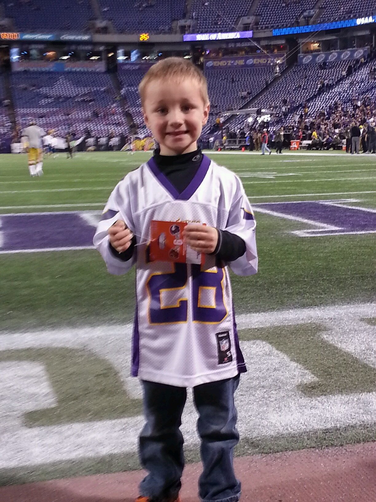 MN sports enthusiast esp Vikings football! Beer makes me happy.
