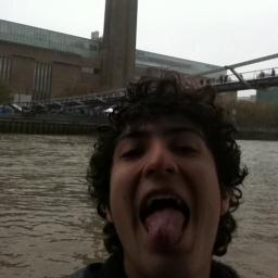 pivanc's profile picture. para empezar un gran viaje , es necesario dar el primer paso con firmeza