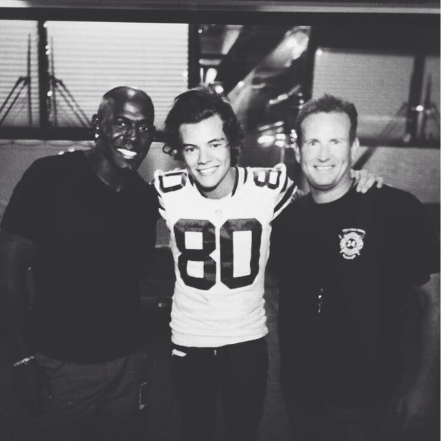 pieoflarry's profile picture. 