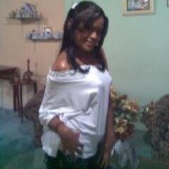 soy alegre!   y me encanta conocer gente nueva :)