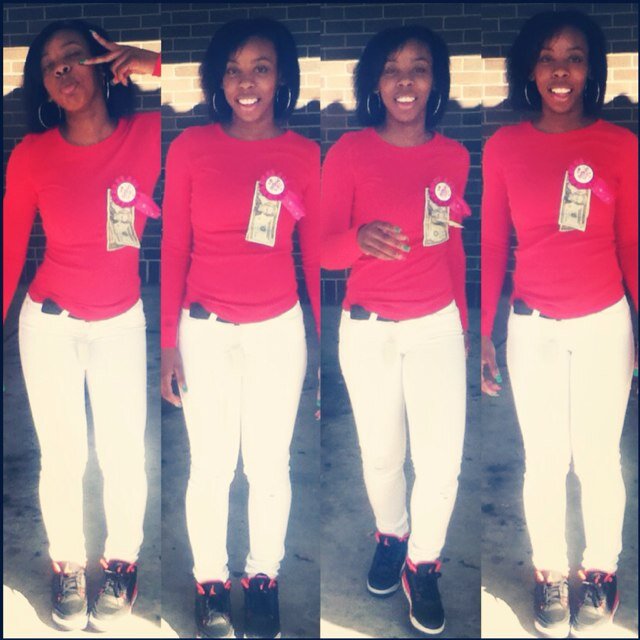 My Twin @KillaRae__ & My Boo's Raven , Siquaisa , && Tyty my big Sisters i ❤ uu guys leek-leek my banana  Ilove yall ! My sis Judy (Nee) PineapplesTHEcuz