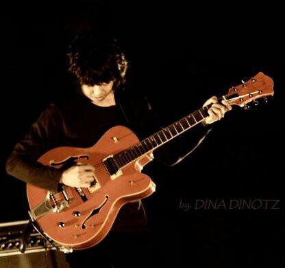 Musician. @farabi_music darmawangsa