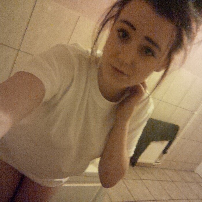 i love weed, k-koke, lil wayne, drake and dappy! follow me and ill follow you back!