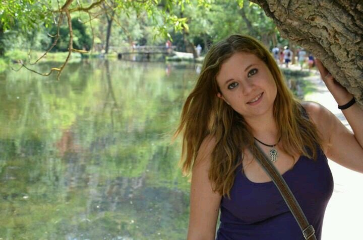 Sandra__92's profile picture. Enginyera química, electroquímica i músic i...(continuarà)