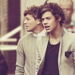 Free follow from @cozylarry - follow her